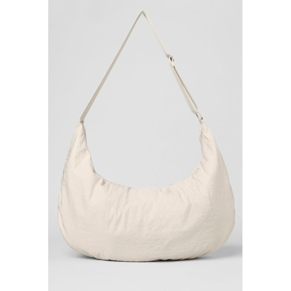 Alo Om The Go Gym Sling Bag Bone Cream Nude Large Weekend Shoulder Purse Tote - Picture 2 of 16